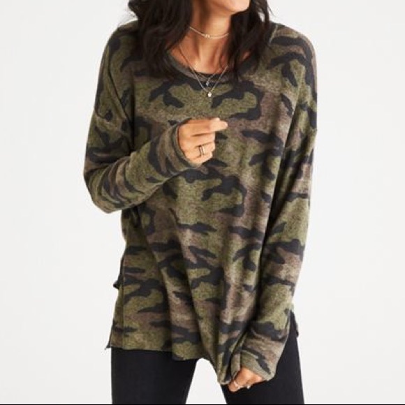 camo sweatshirt american eagle